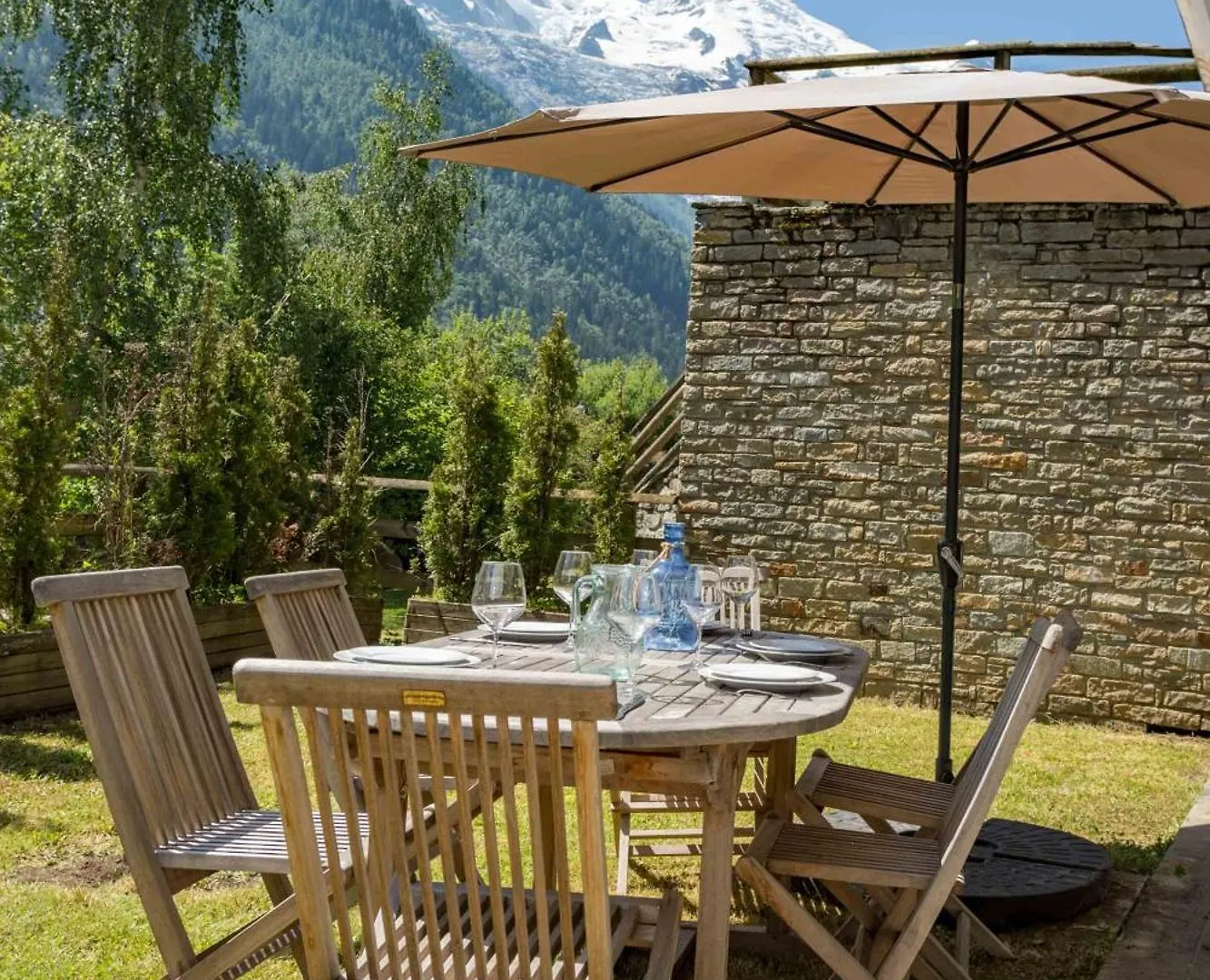 Pothecary Apartment -Chamonix All Year フランス